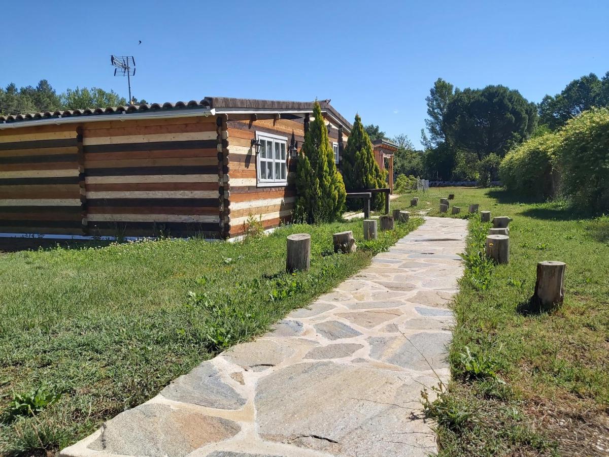 La Cabana Del Alberche Navaluenga Buitenkant foto