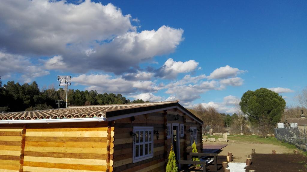 La Cabana Del Alberche Navaluenga Buitenkant foto