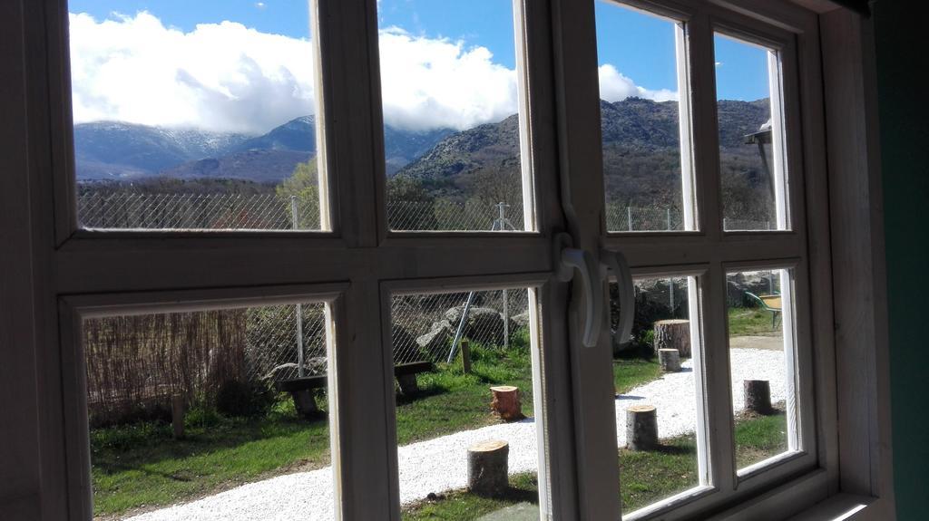 La Cabana Del Alberche Navaluenga Buitenkant foto